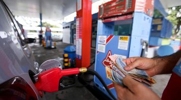 Política de preços da Petrobras continua penalizando o bolso do trabalhador