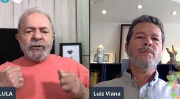 É ‘Fora, Bolsonaro’, antes que ele destrua a democracia, diz Lula 