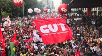 TST dá aval para desconto de taxa sindical aprovada em assembleia