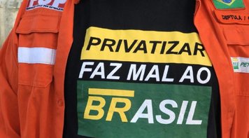 Em nota, professores de economia da UFRJ criticam política de preço da Petrobras