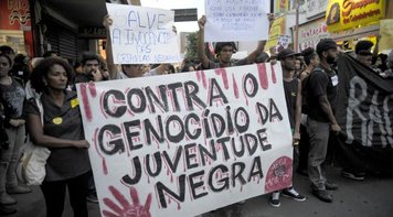 80% das pessoas mortas pela polícia brasileira em 2019 eram negras 