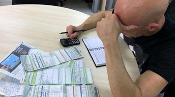 35% das pessoas que fizeram empréstimos no último ano atrasaram as prestações