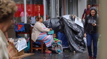 Medidas de Bolsonaro podem levar país à recessão, temem economistas da UFRJ 