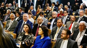 Centrais, sindicatos, estudantes, CNBB e OAB unidos em defesa da democracia 