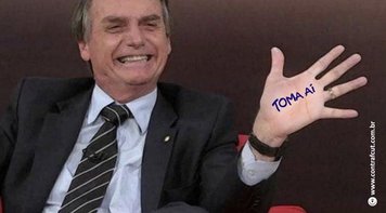 Bolsonaro ataca categoria bancária e propõe fim da jornada de 6 h e trabalho nos finais de semana