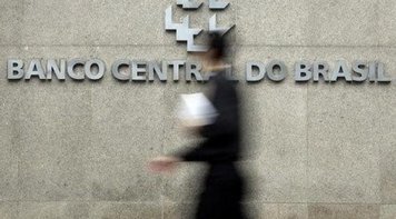 Tarifas bancárias sobem mais do que a inflação