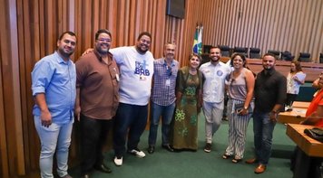 Deputados distritais criam frente parlamentar em defesa das empresas públicas do DF