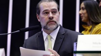 Toffoli derruba decisão de Marco Aurélio que mandou soltar presos condenados em segunda instância