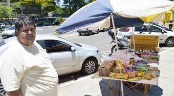 Cresce número de trabalhadores sem direitos - sem carteira e por conta própria