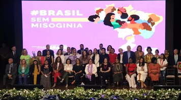 Sindicato marca presença no lançamento da campanha Brasil sem Misoginia