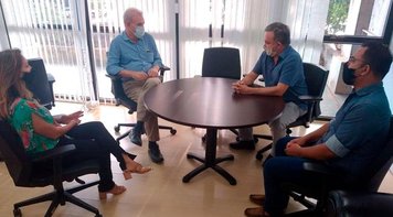 Bancários de Dourados e Campo Grande solicitam à SES inclusão da categoria como prioridade na vacinação 