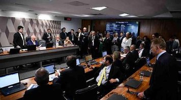 Votação da MP 905 é adiada novamente, agora para a terça-feira 17