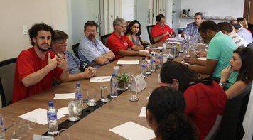 CEE/Caixa convoca dia nacional de luta dia 24 contra retrocesso no banco