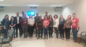 Sindicato participa de reunião na agência Banrisul para discutir a PEC 280