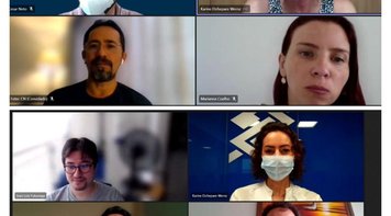 Sindicato negocia implantação do acordo de teletrabalho no BB. Delegados debatem em plenária 