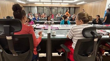 ‘É preciso mudar a forma de nascer’: Sindicato participa de instalação de GT contra violência obstétrica no Pará