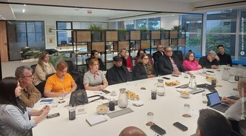 Acrefi descumpre palavra e não apresenta proposta aos financiários