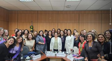 Mais mulheres na TI: movimento sindical apresenta programa para Ministério da Mulher