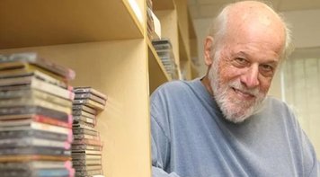 Zuza Homem de Mello, maior pesquisador musical do país, morre em São Paulo, aos 87 anos